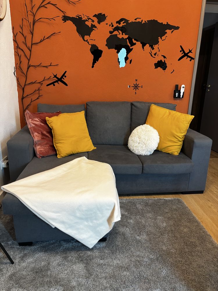Vendo sofá com chaise longue