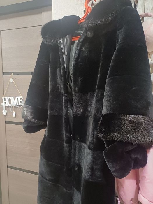 Продам шубу  42 розмір