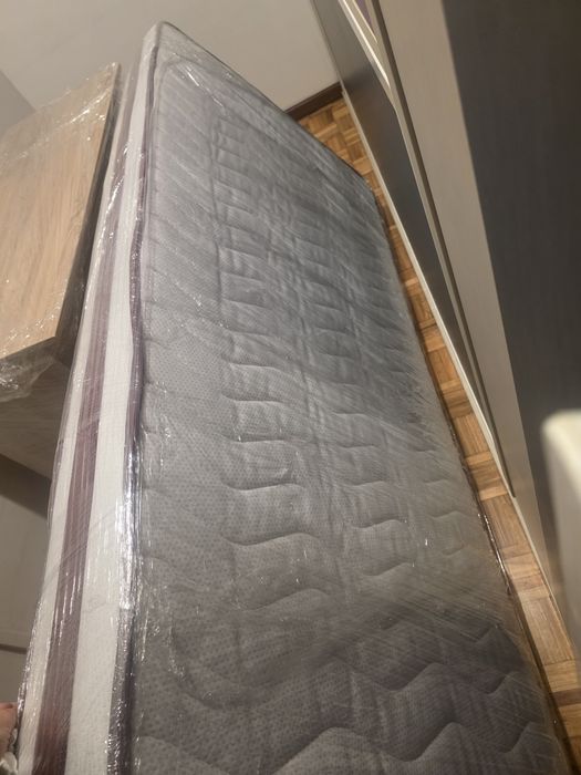 Colchão 83x187cm