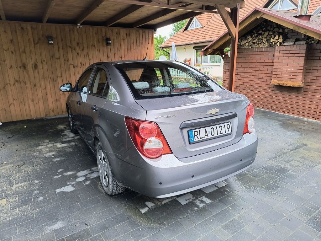Chevrolet Aveo sedan