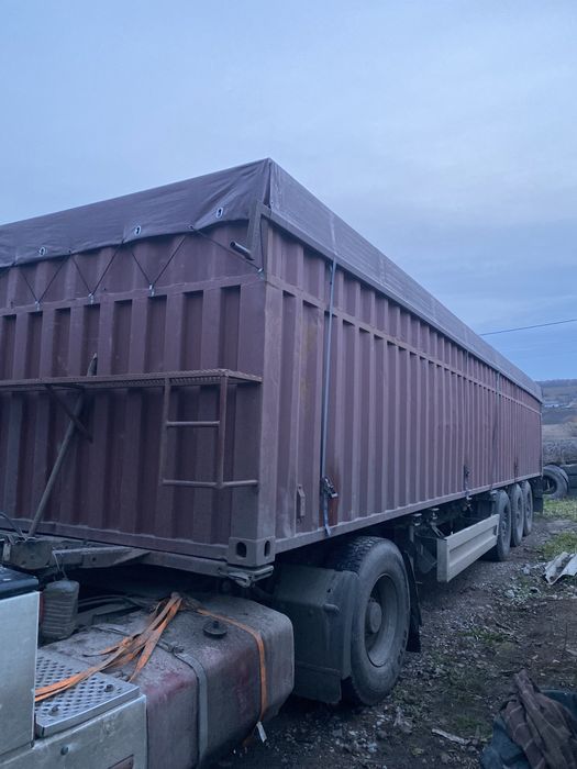 Зерновоз , контейнеровоз , полупричіп