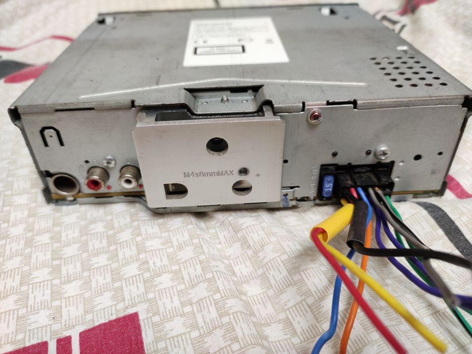 Магнитола Kenwood KDC-U30