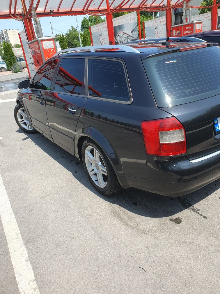 AUDI а4b6 2.5tdi