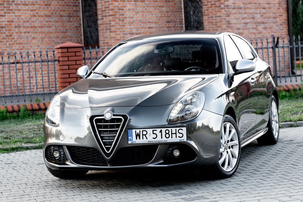 Alfa Romeo Giulietta Xenon Sport Super Stan