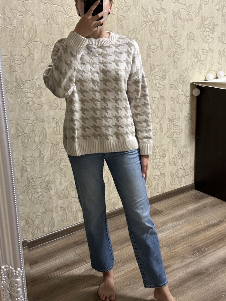 Светр у гусячу лапку, Romashka