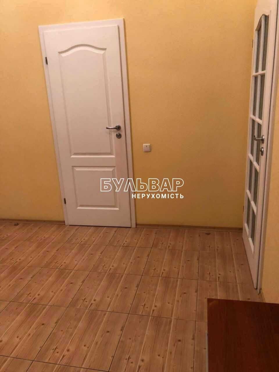 ЭЛИТНАЯ СТАЛИНКА ж/б Продам 3-Х ком. кв. 69м2 ул. Кооперативная Центр