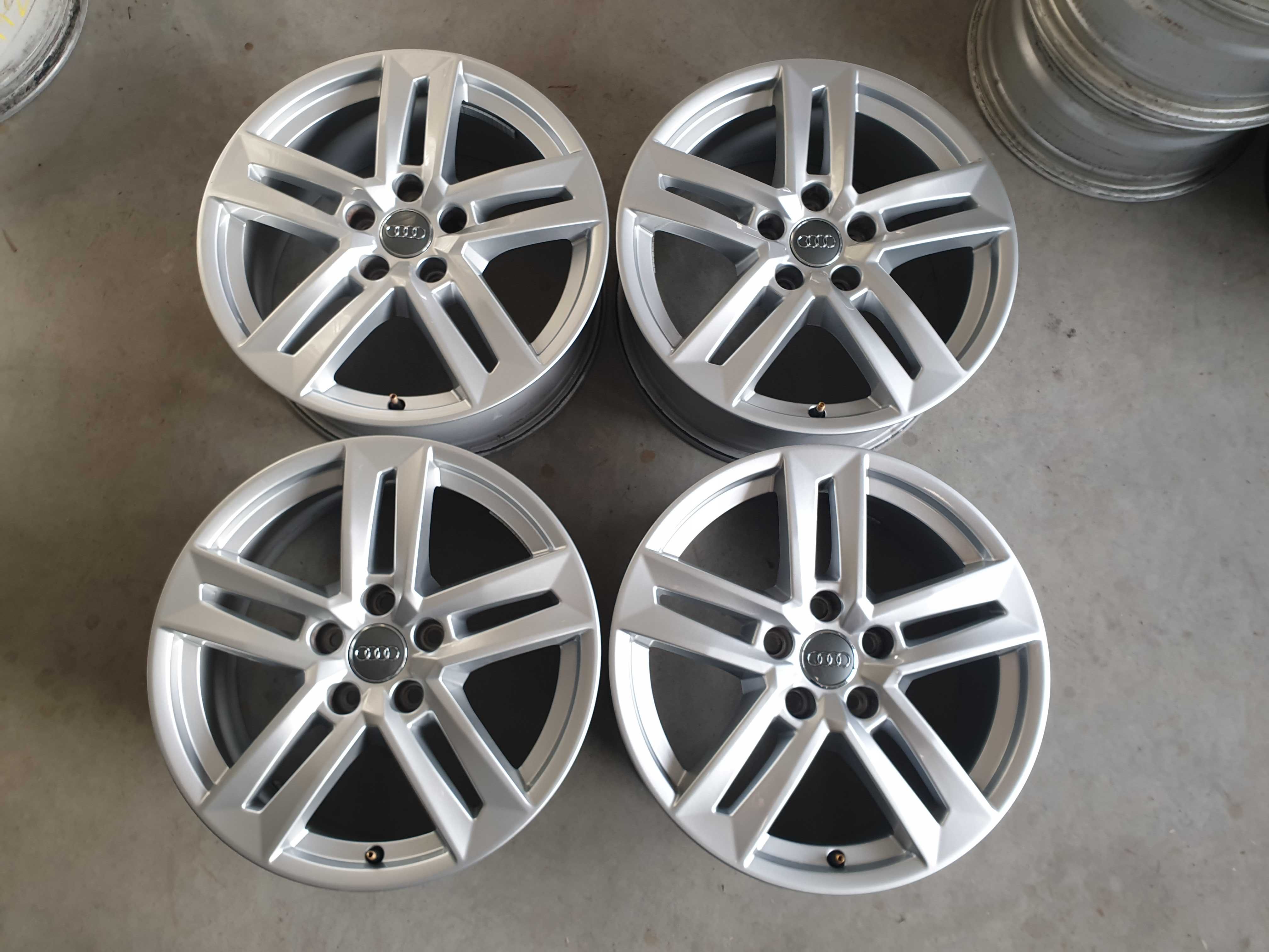 Alufelgi 17" Audi a3 8Y 8P 8V A4 b6 b7 b8 b9 a6 c6 c7 Q3 5x112 S-line