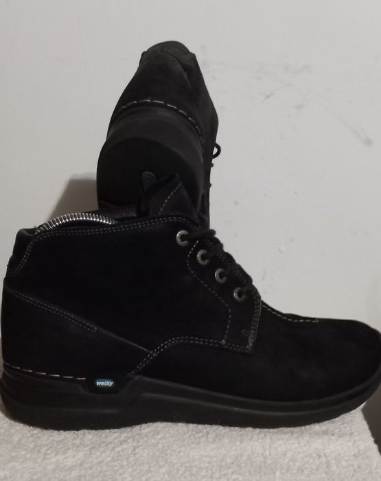 Продам чоловічі оригінальні черевики