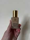 Podkład Estee Lauder Dobuble Wear 2N1