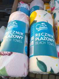 Nowy ręcznik plażowy