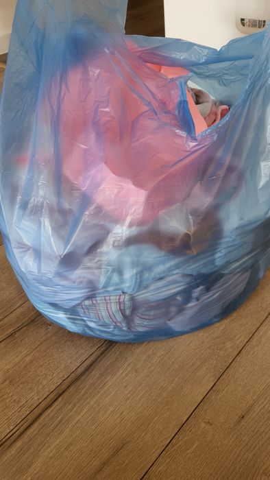 Sprzedam paka ubranek