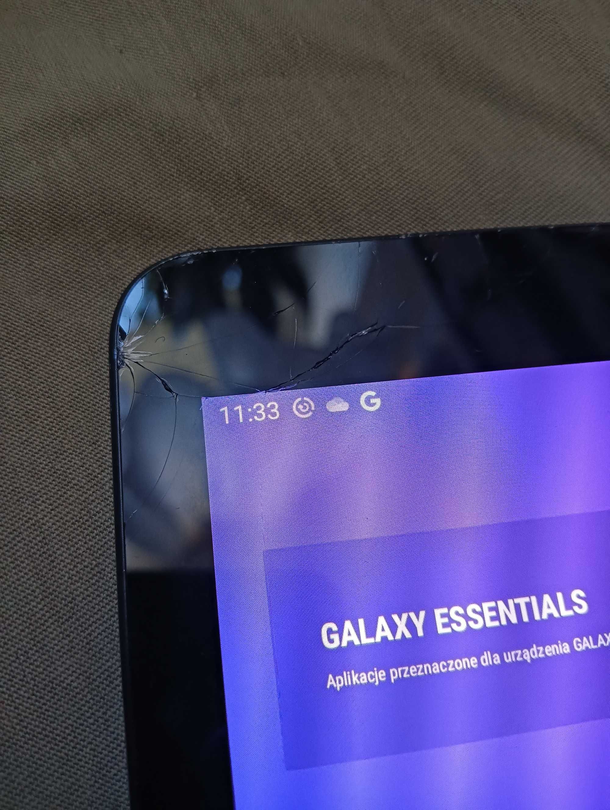 Tablet Samsung Galaxy S3 LTE SM-T825 Amoled 9,7 4/32Gb pajączek w rogu