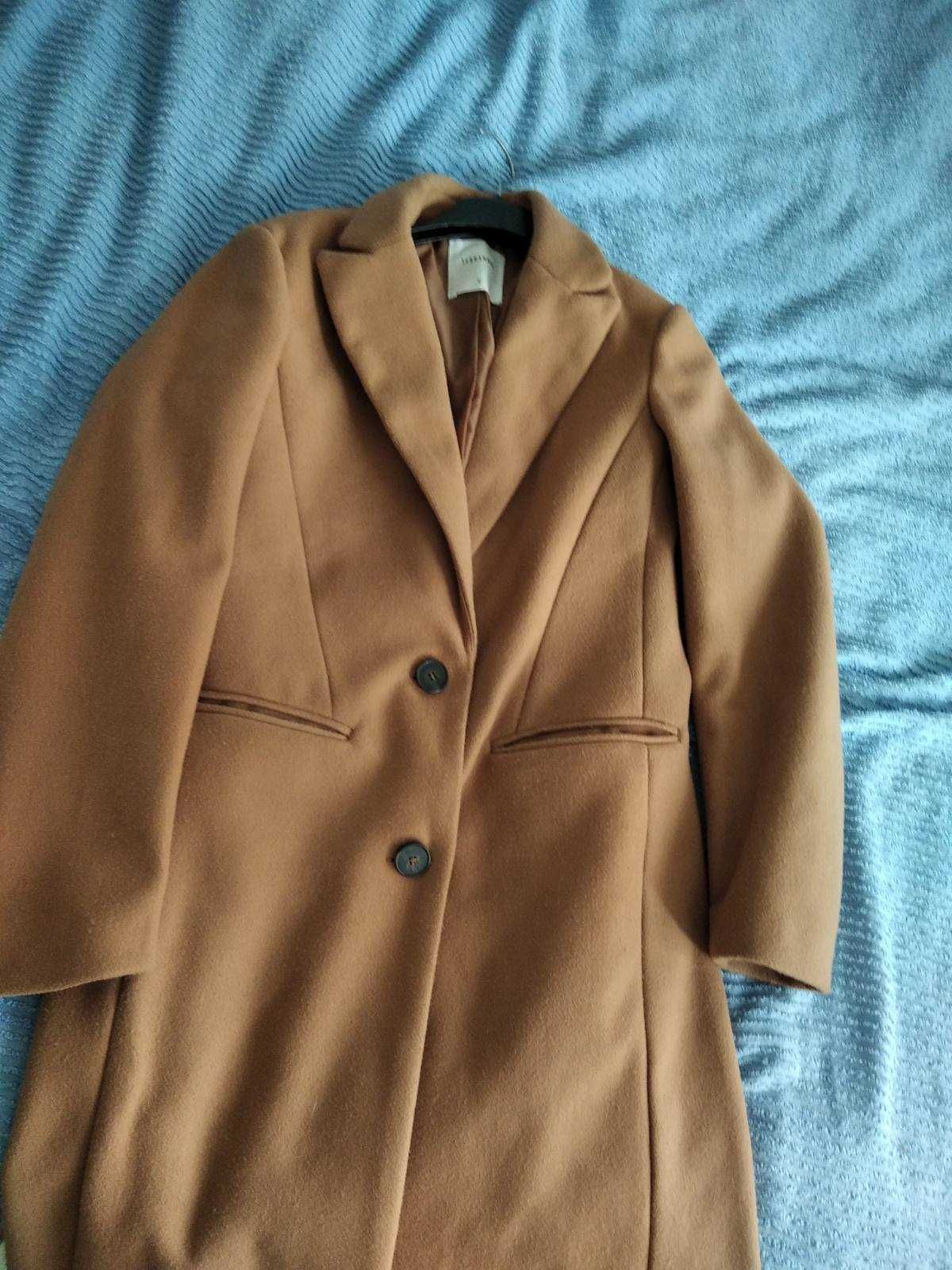 Пальто Тeranova горчично-коричневого цвета