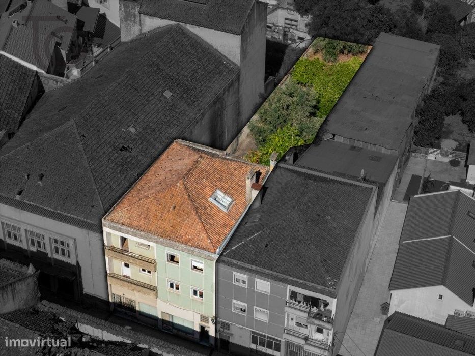 Prédio para reabilitação em Alferrarede - Abrantes