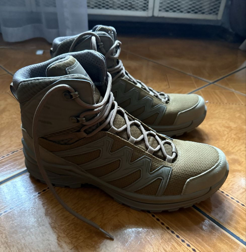 Черевики LOWA Innox Pro Gore-Tex 44,5 розмір нові оригінал