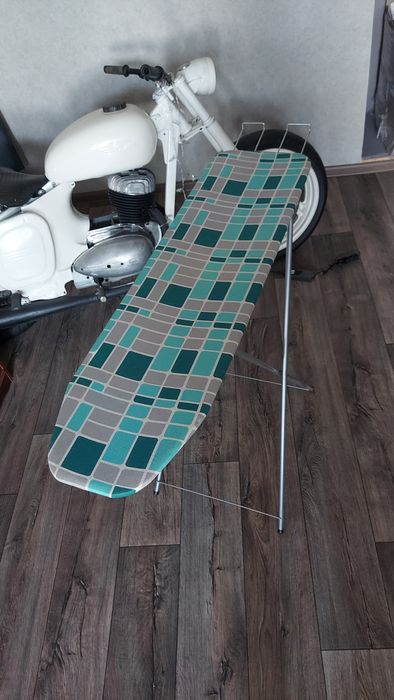 Дошка для прасування білизни