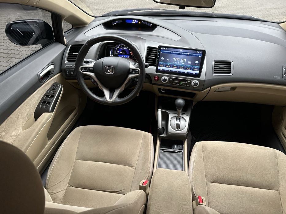 Honda Civic 1.3 гибрид