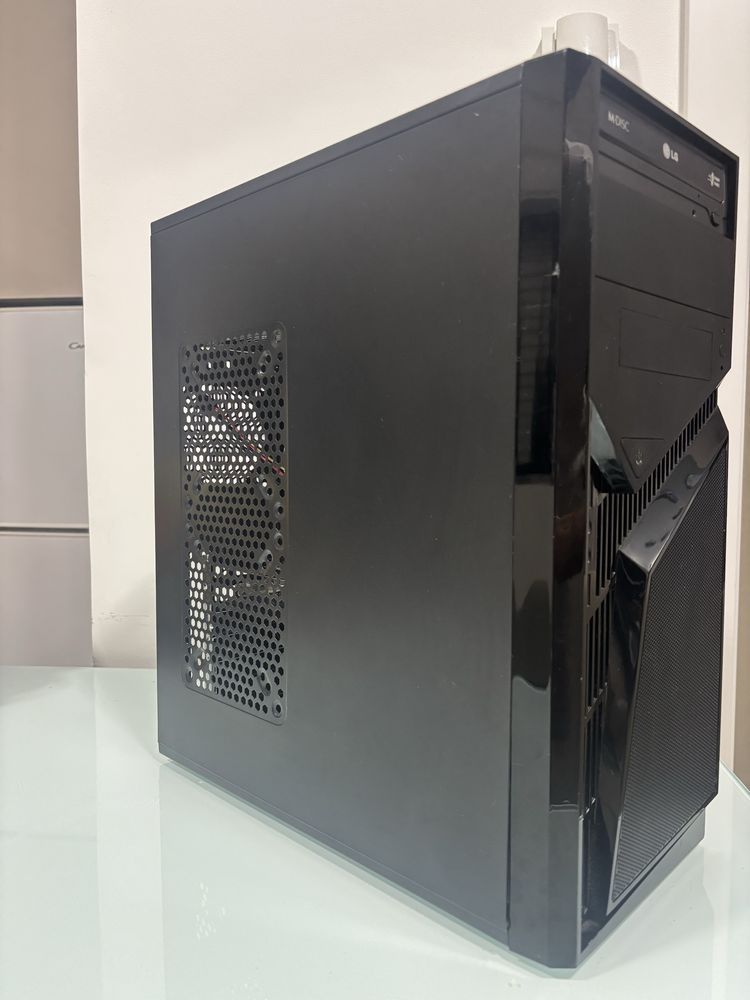 Pc i7-3770 | RX 560 4GB STRIX | 16GB DDR3 | SSD+HDD