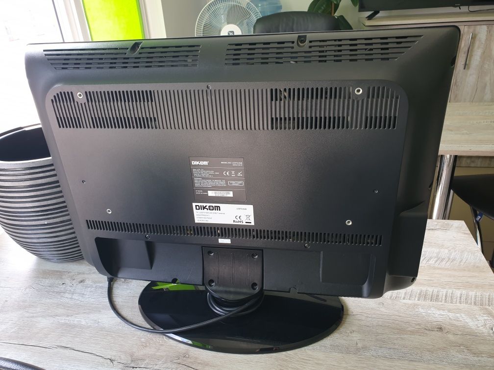 Телевізор Dicom LCD