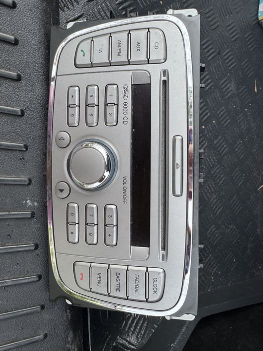Oryginalne radio ford focus mk2 z kodem!