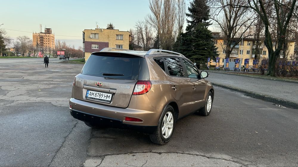 Кросовер Джилі Емгранд Х7 2.0 з ГАЗом