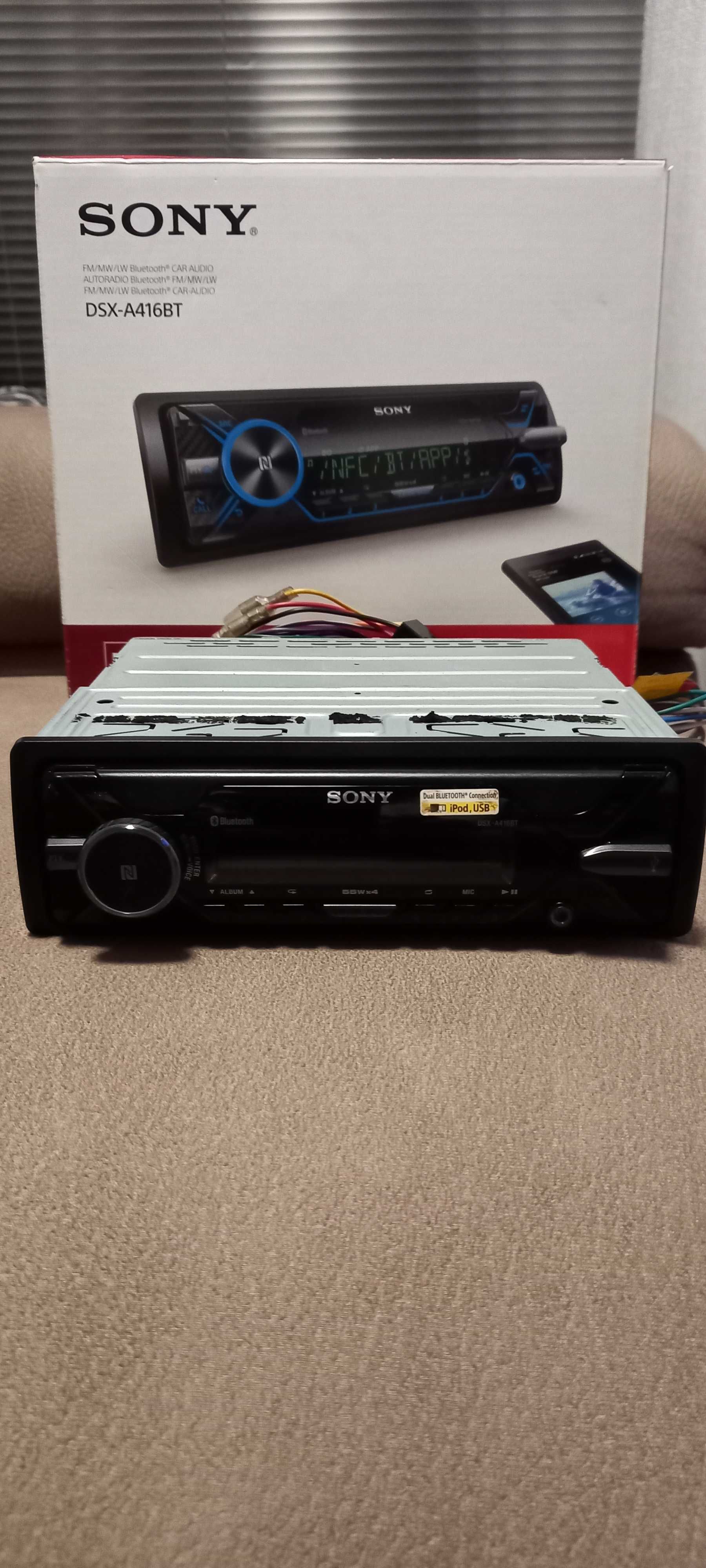 Vendo Auto Rádio SONY 4×55w