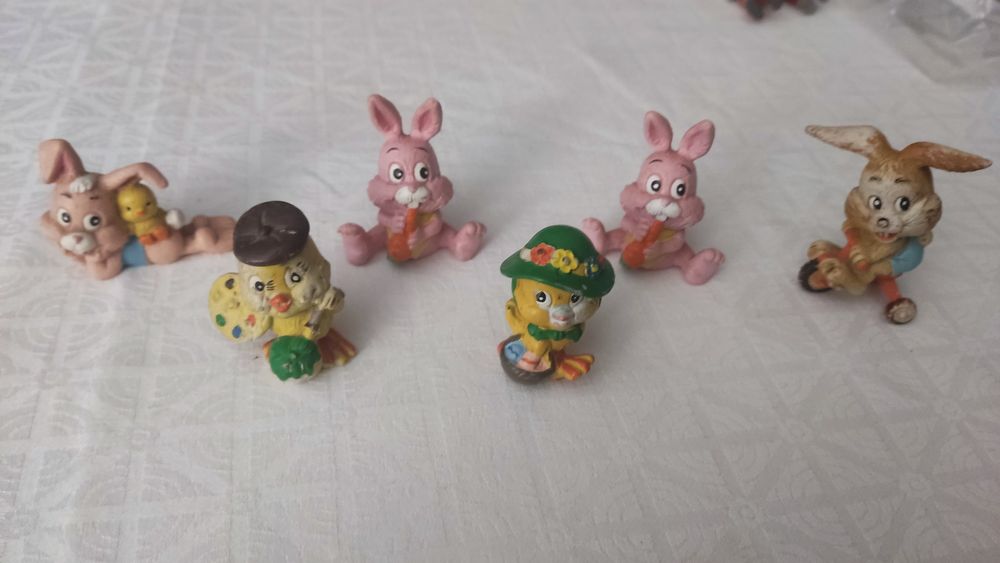 Bonecos em PVC  antigos