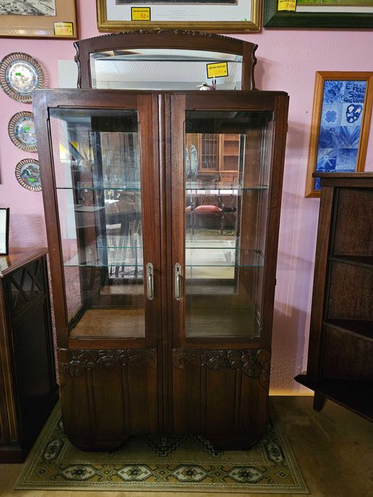 Cristaleira antiga estilo arte Deco em muito bom estado geral