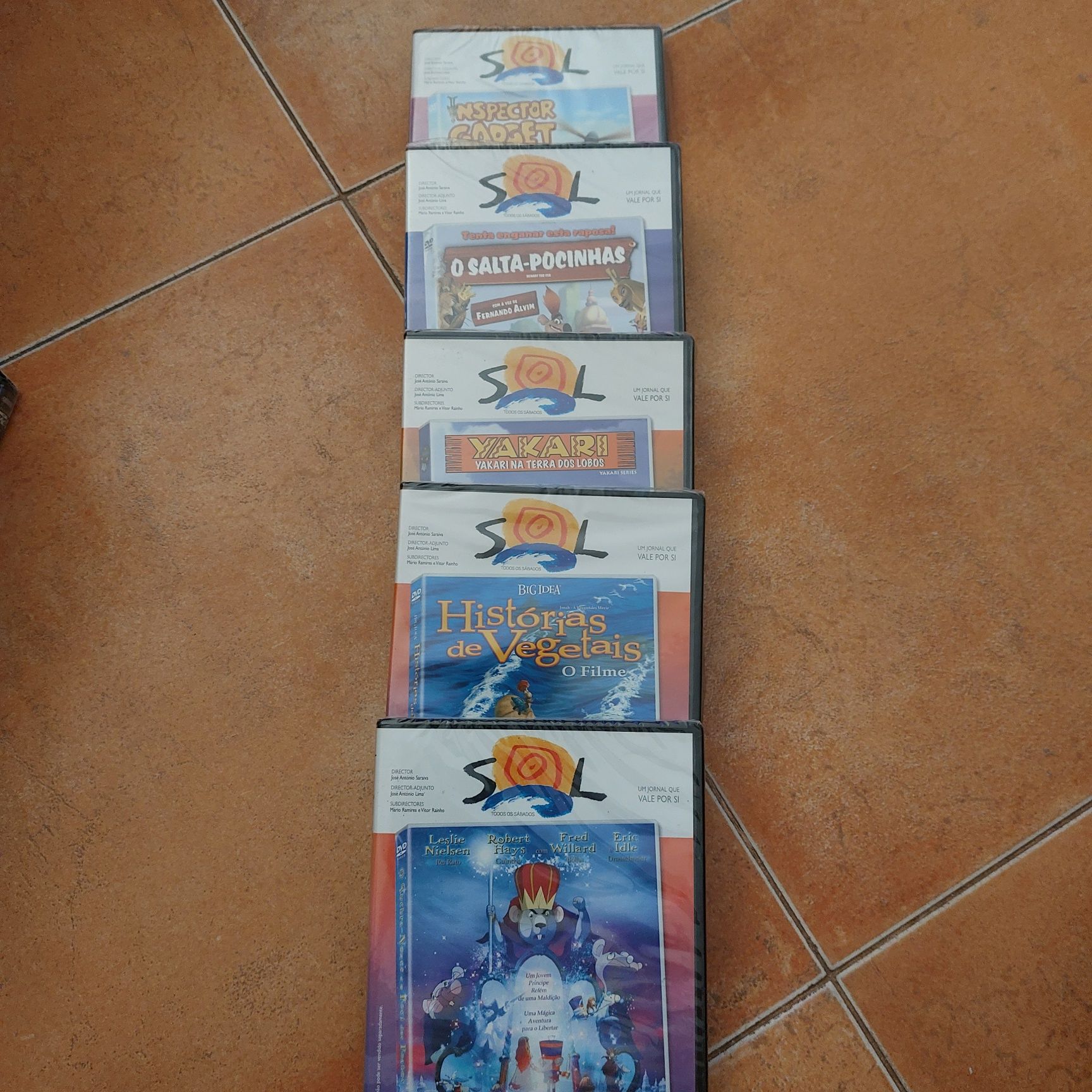 5 dvd infantis , da revista sol. Novos , em embalagem fechada