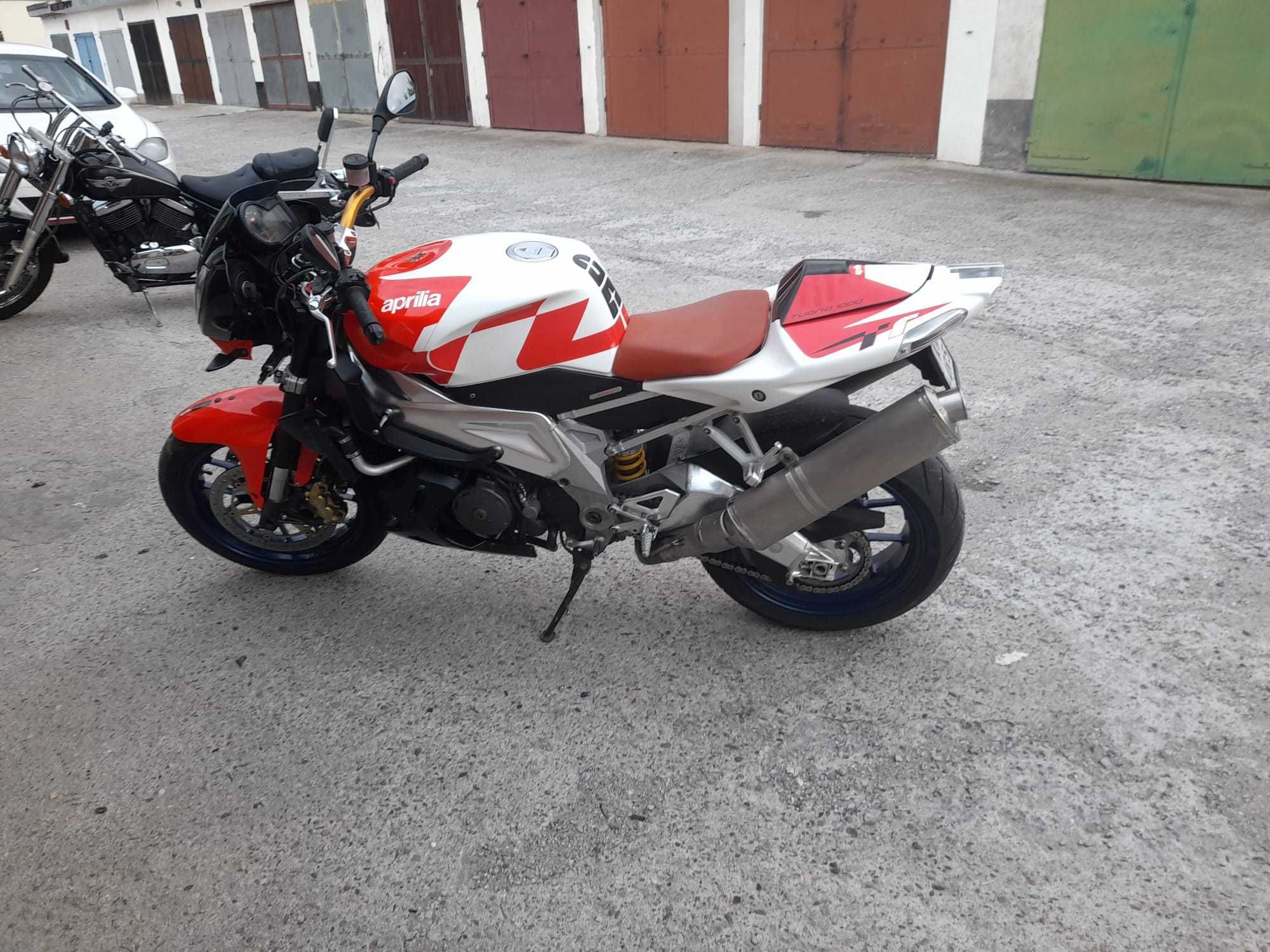 Motor Aprilia Tuono
