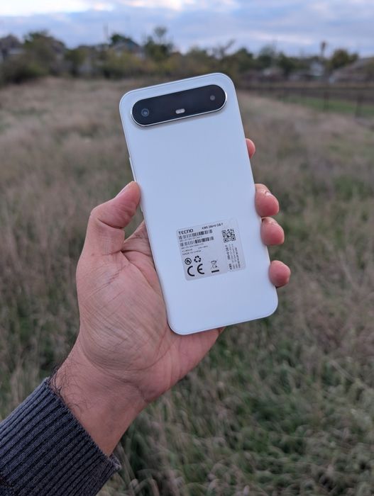 Tecno pova Slim 5g (самый тонкий телефон в мире 2025 8/256gb 144ghz