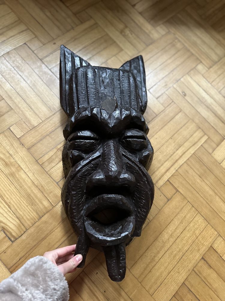 Maska drewniana dekoracyjna rzeźba