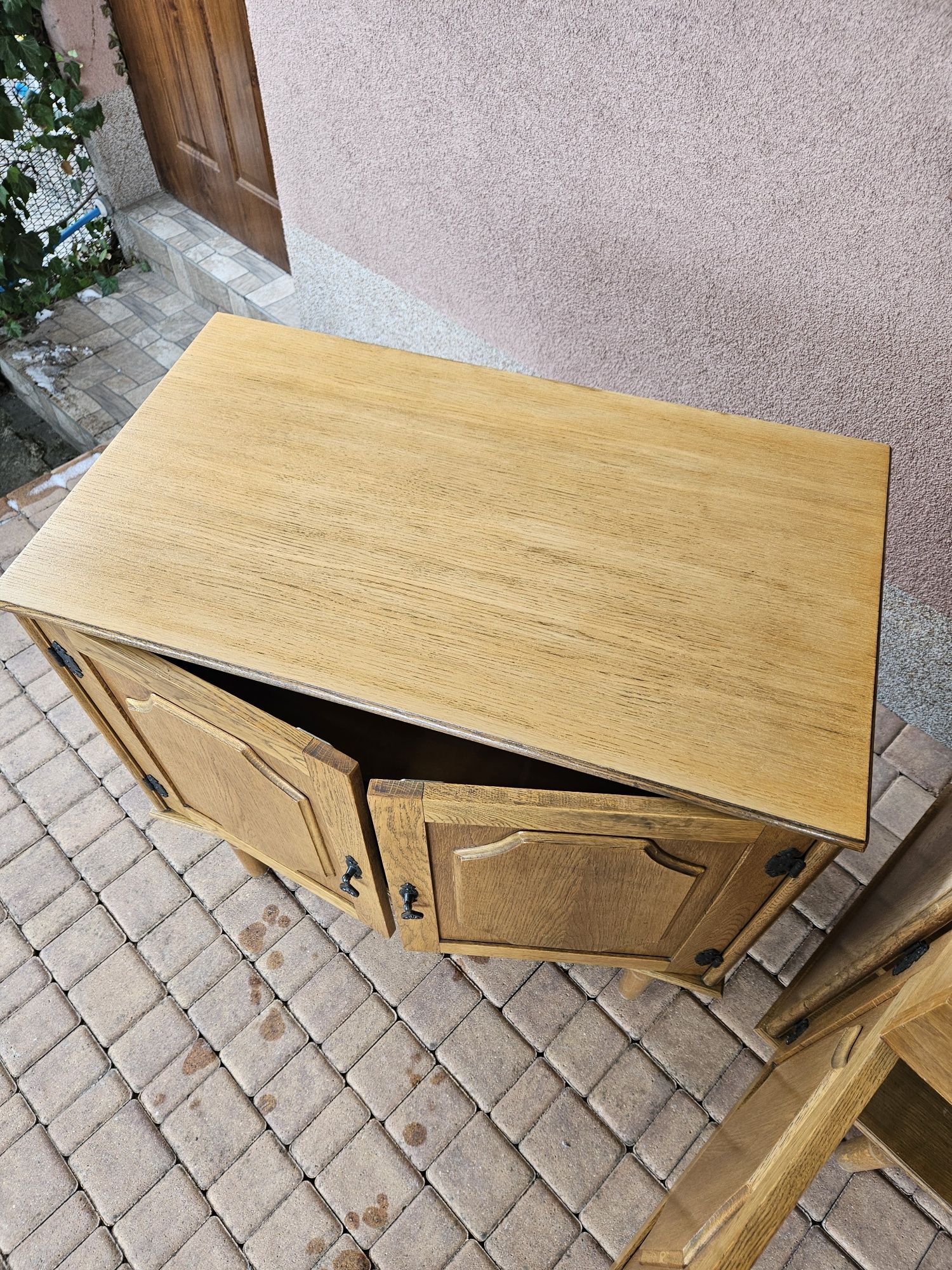 Kredens Duży    .