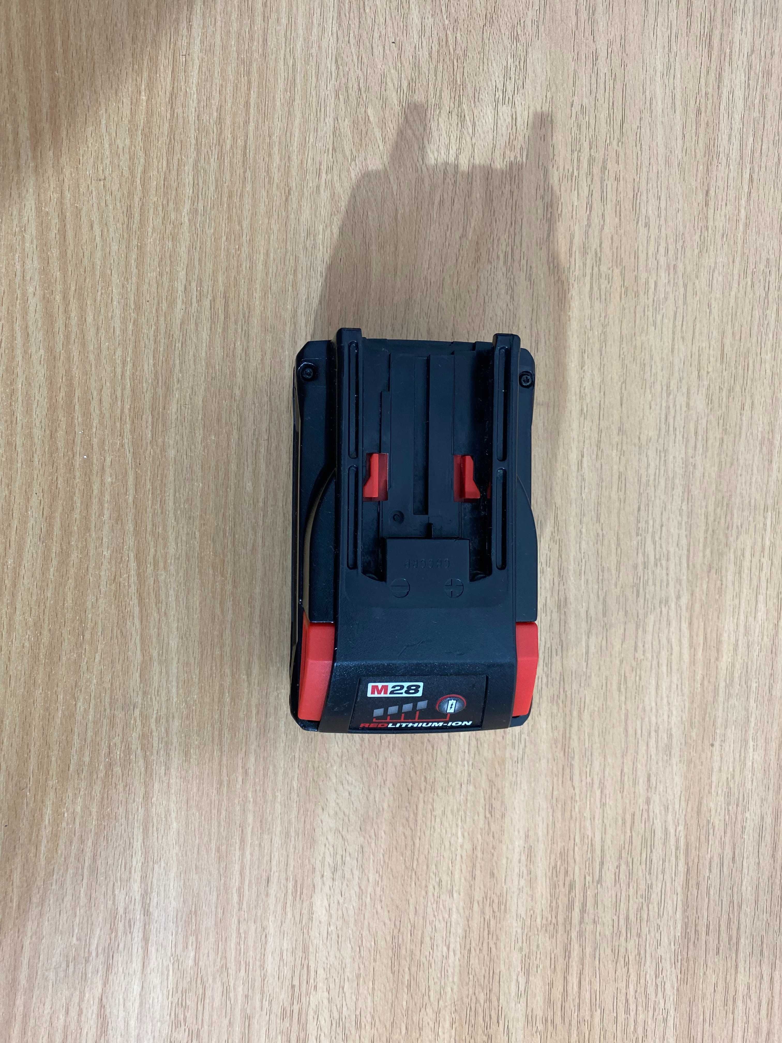 Bateria Milwaukee M28 BX 3.0 Ah, 28V jak nowa