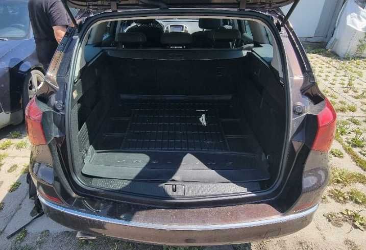 Syndyk sprzeda Opel Astra Sports Tourer 1,4 140KM 2014 r.