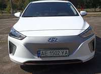 Hyundai Ionig  electric 2016г.(привезен из Кореи)