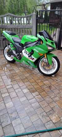 Kawasaki Ninja ZXR6 2005 A2