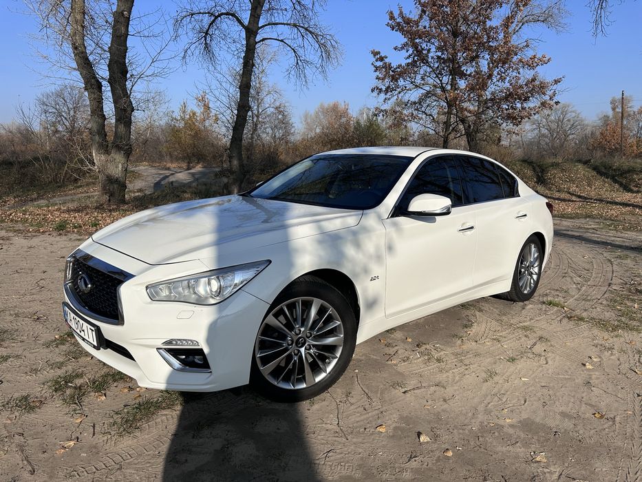 Продам Інфініті Q50
