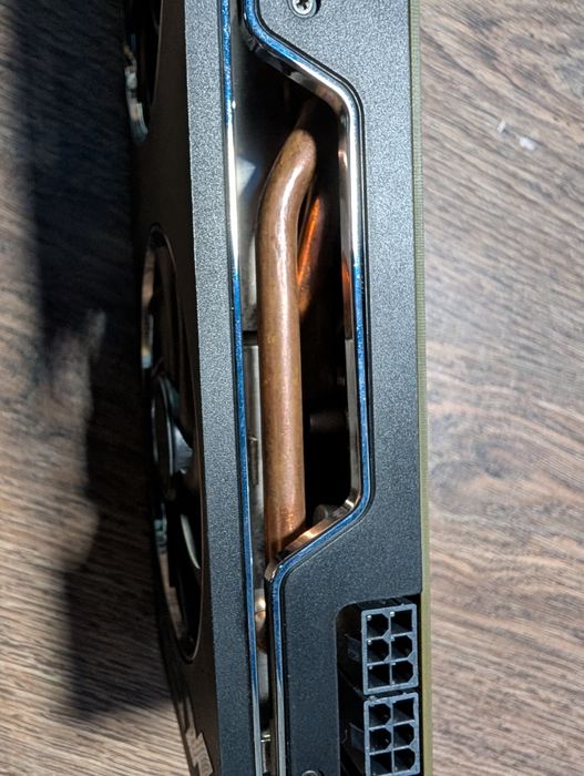 Відеокарта XFX Radeon R9 270X 2Gb
