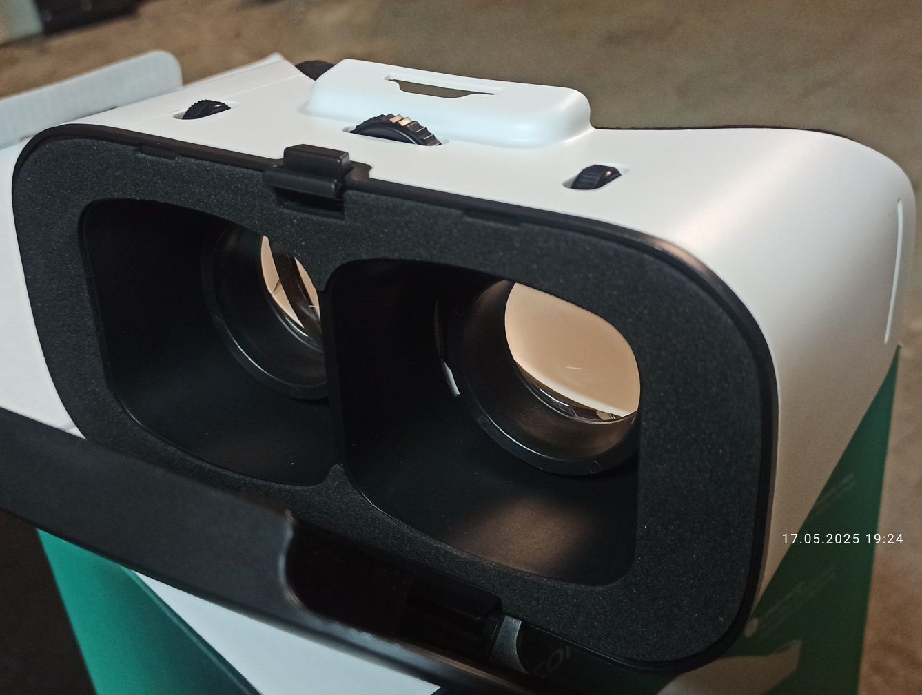 VR окуляри віртуальної реальності