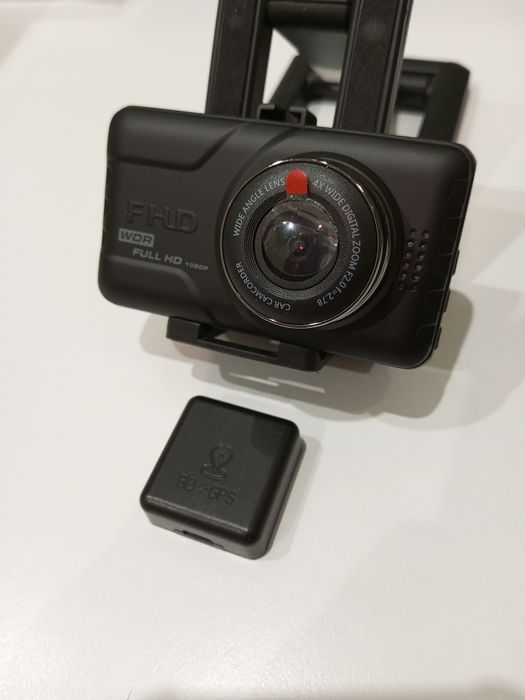 Камера,екшн камера, Wi-fi та Bluetooth з власним GPS датчиком