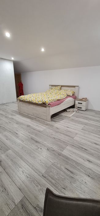 Panele podłogowe po demontażu. 30m2