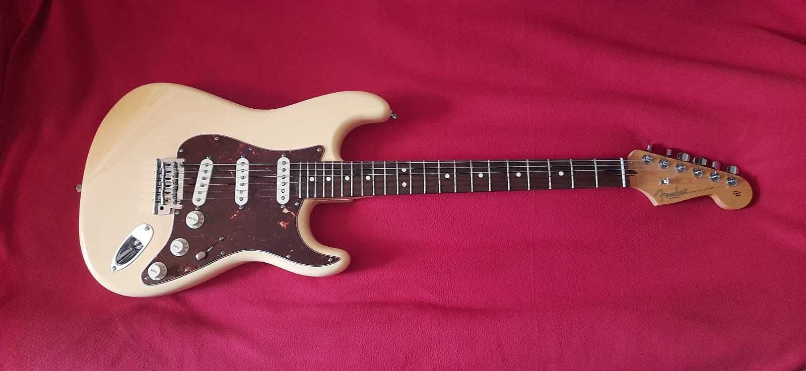 Fender Stratocaster