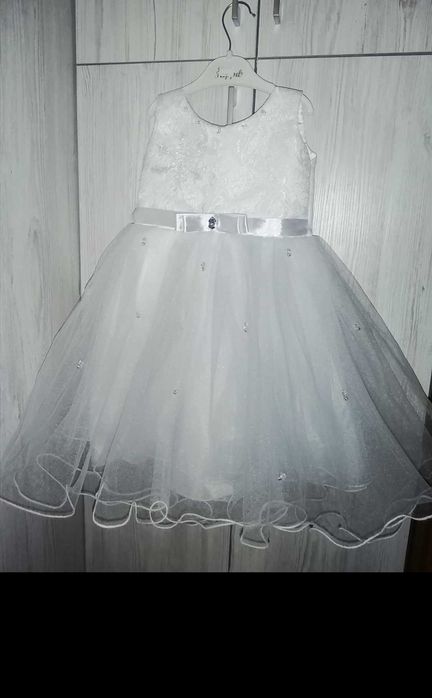 Прокат нарядного плаття на будь яку подію та Груша- свято осені