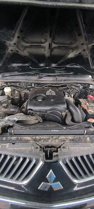 Двигатель 4D56 двигун  мотор Mitsubishi L200 Pajero Sport