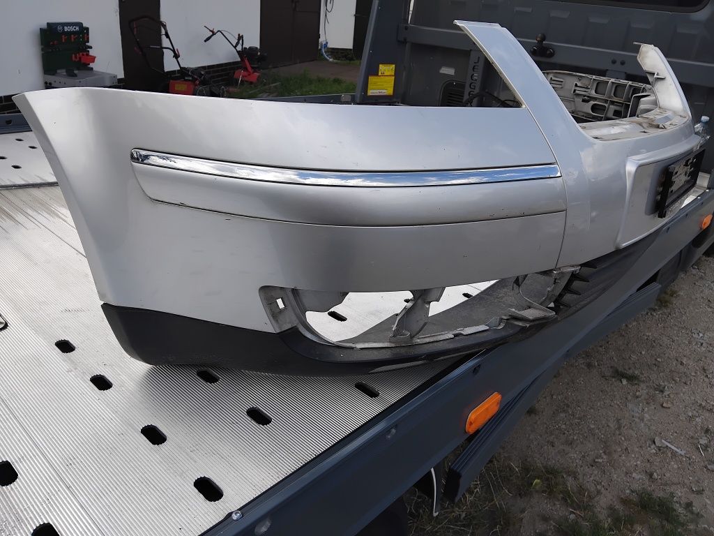 Passat b5 fl zderzak srebrny la7w