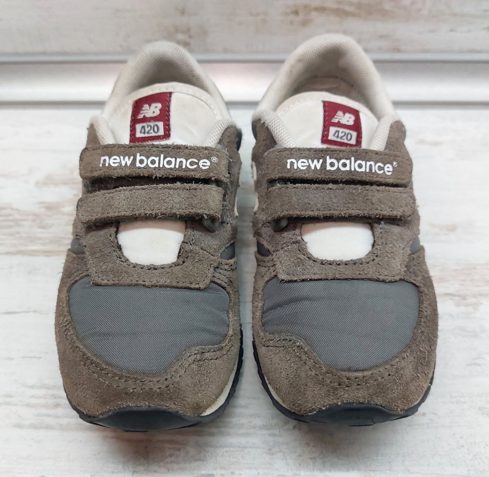 Дитячі кросівки New Balance розмір 27.5 для хлопчика устілка 157мм