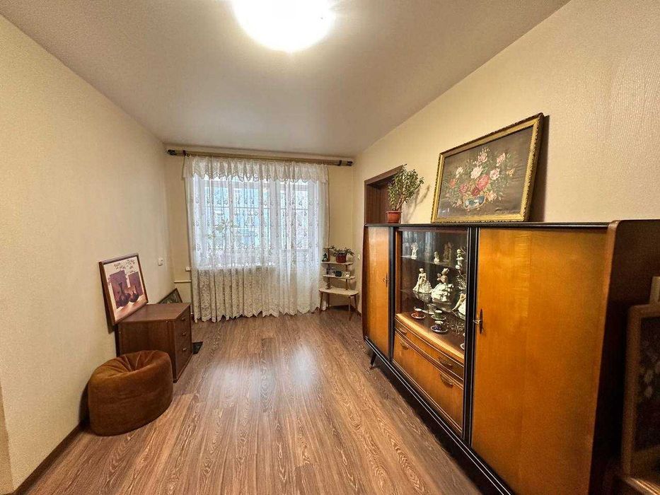 Продаж 2-ної квартири, Центр (вул.Театральна)