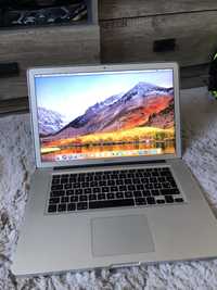 Laptop macbook pro 15 i7 8gb ram dysk ssd w bdb stanie