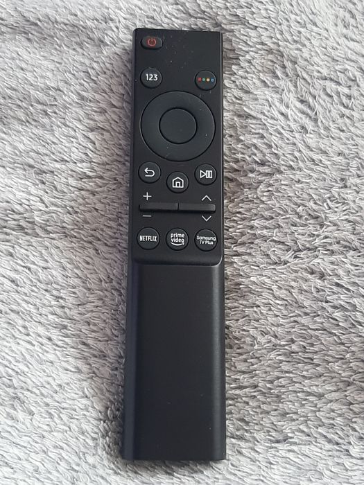 Samsung nowy pilot do każdego TV OLED LED LCD QLED